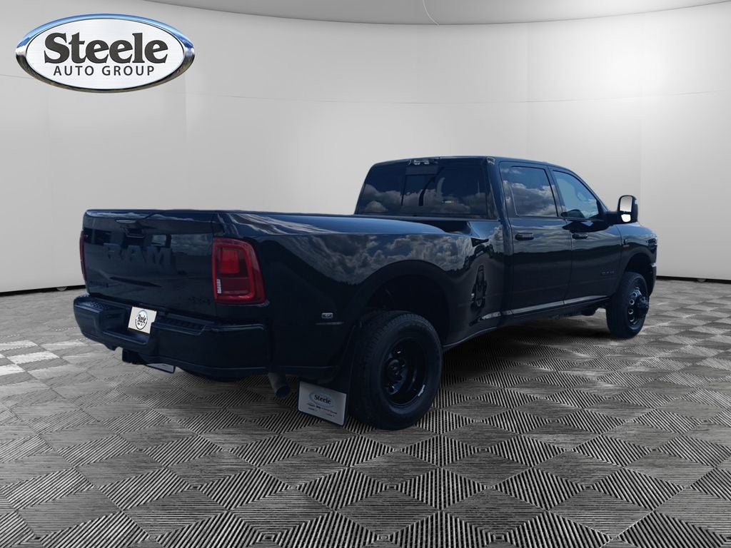 2025 RAM Ram 3500 RAM 3500 LARAMIE CREW CAB 4X4 8' BOX