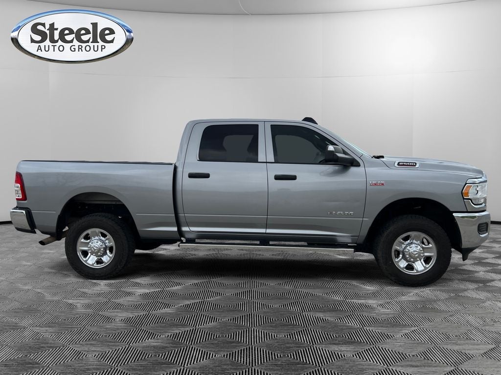 2022 RAM 2500 Tradesman Crew Cab 4x4 6'4' Box