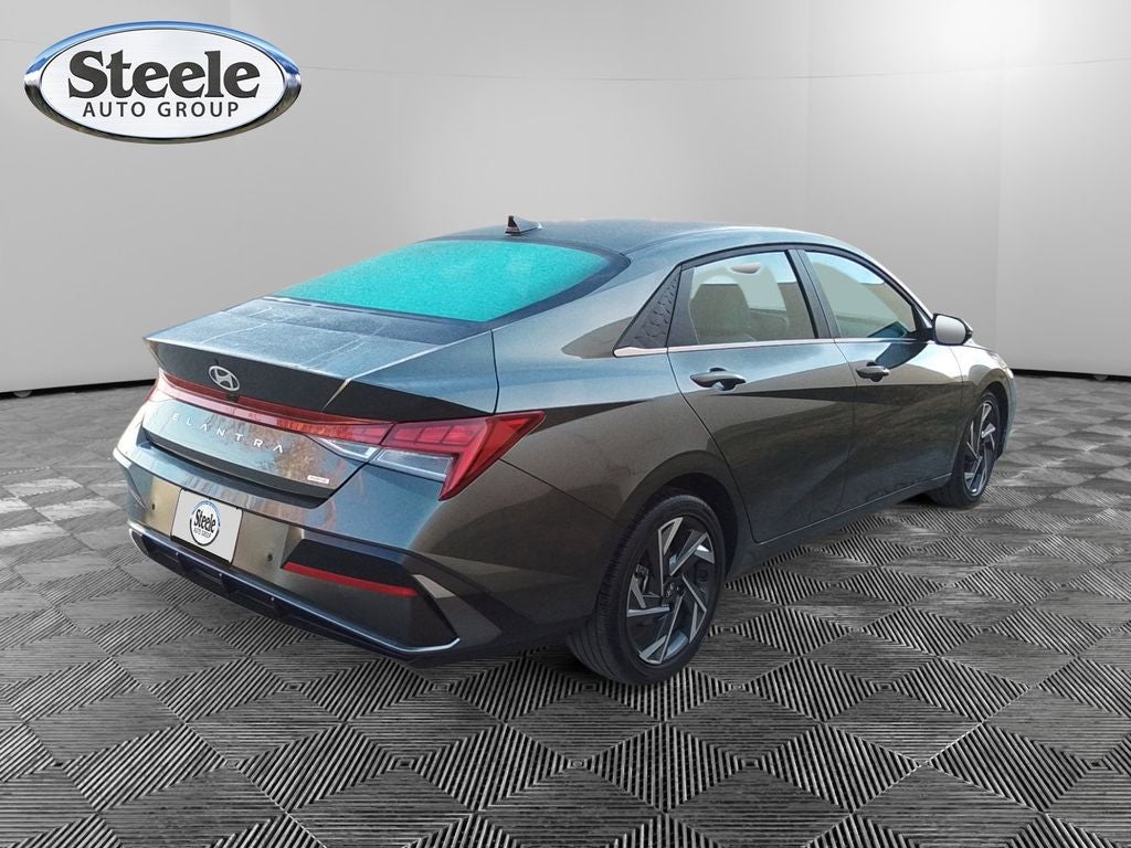 2024 Hyundai Elantra Hybrid Limited