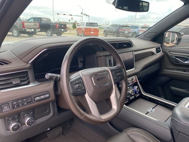 2022 GMC Yukon XL Denali