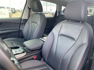 2022 Audi Q7 45 Premium quattro